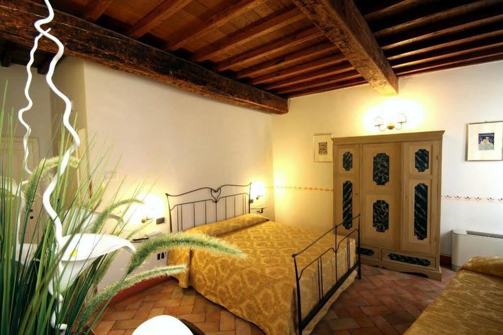 Baldovino Di Monte Panzió Monte San Savino Kültér fotó